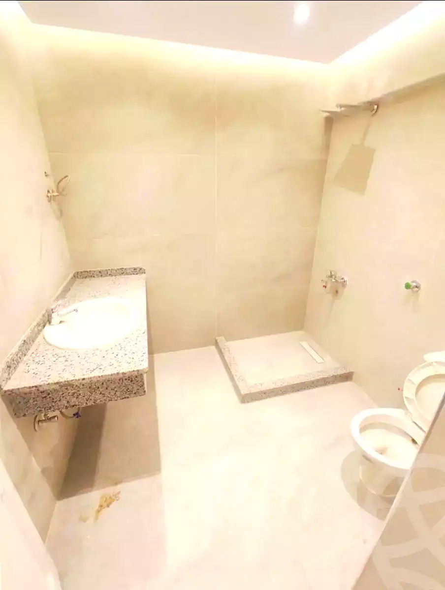 https://aqarmap.com.eg/ar/listing/7187960-for-sale-alexandria-sydy-bshr-sydy-bshr-bhry-khalil-hamada-st