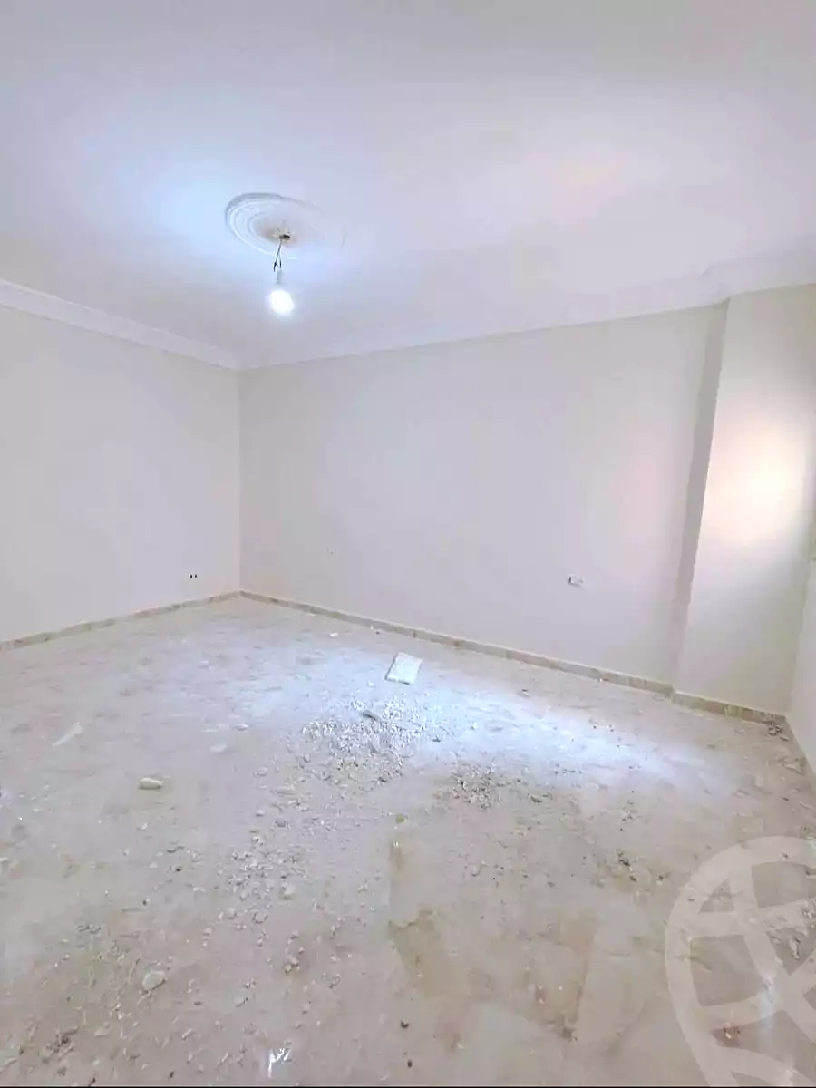 https://aqarmap.com.eg/ar/listing/7188003-for-sale-alexandria-al-agamy-lbytsh-qased-kareem-st