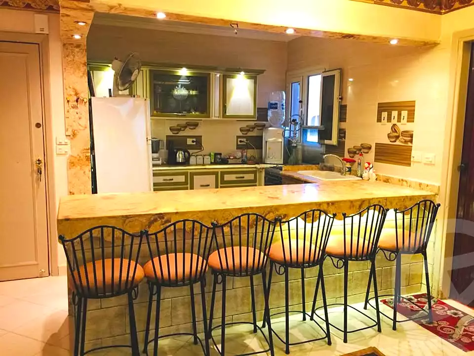 https://aqarmap.com.eg/ar/listing/7188098-for-sale-alexandria-al-agamy-bw-ywsf