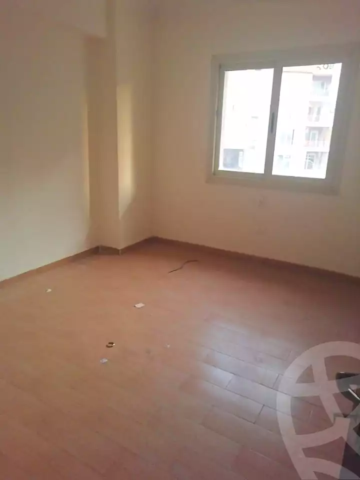https://aqarmap.com.eg/en/listing/7188152-for-sale-cairo-new-cairo-compounds-dar-misr-el-koronfel