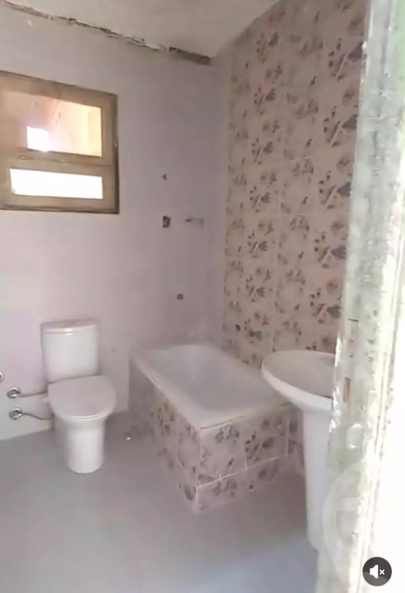 https://aqarmap.com.eg/ar/listing/7188203-for-sale-alexandria-al-agamy-bw-ywsf-hosni-mubarak-st