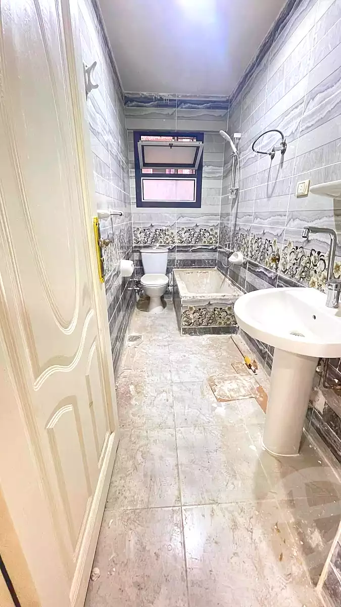 https://aqarmap.com.eg/ar/listing/7188421-for-sale-alexandria-al-agamy-el-hanouvel-el-warsha-st