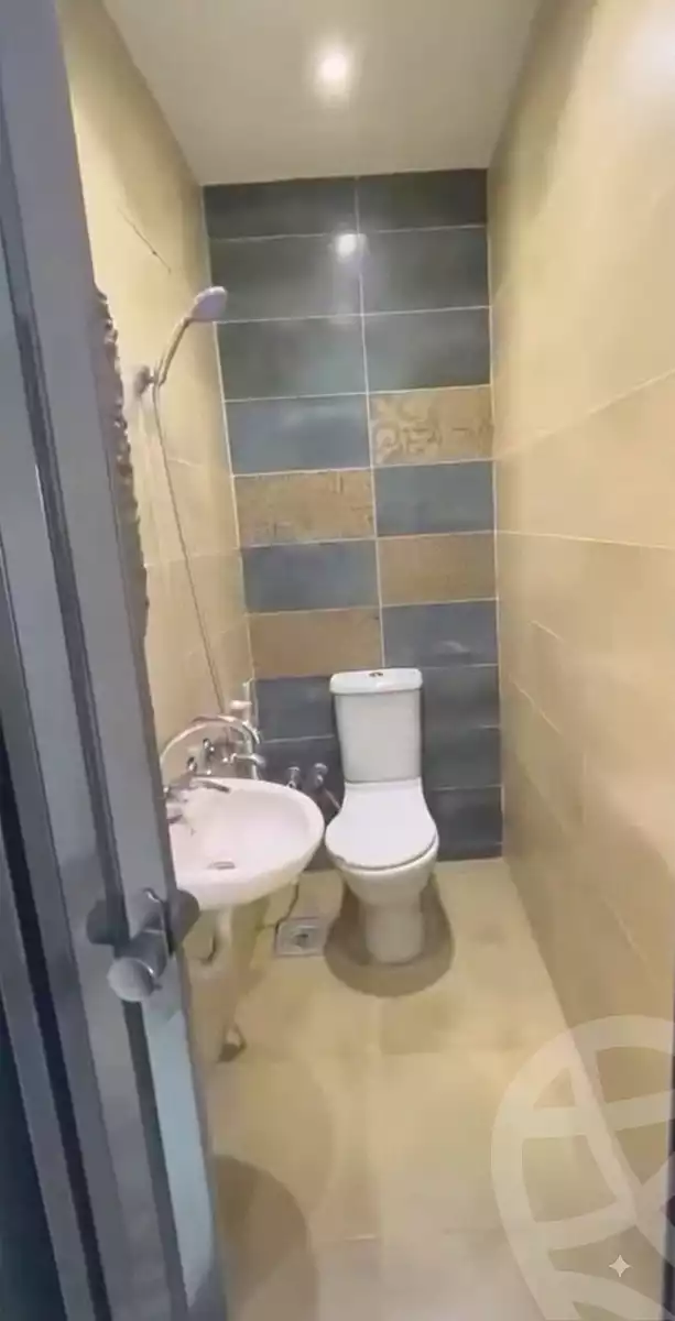 https://aqarmap.com.eg/ar/listing/7188425-for-sale-cairo-el-mohandesen-shareaa-ahmed-orabi
