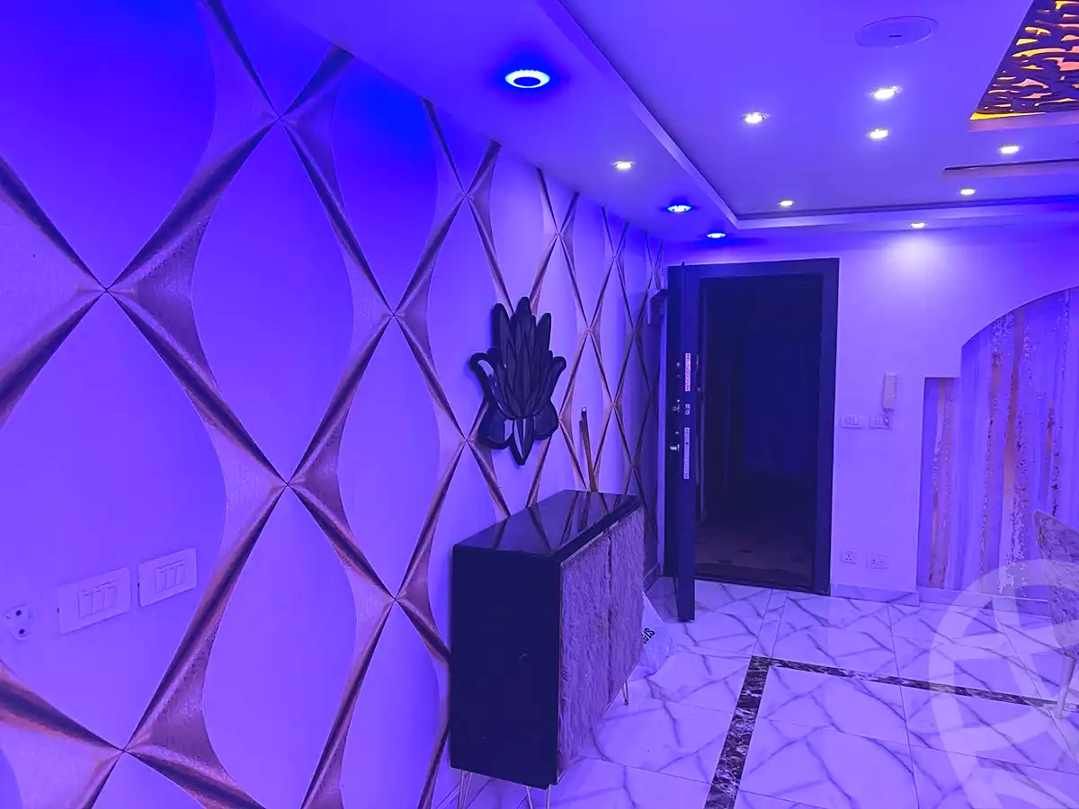 https://aqarmap.com.eg/ar/listing/7188525-for-sale-alexandria-sydy-bshr-sydy-bshr-bhry-shr-khld-bn-lwlyd