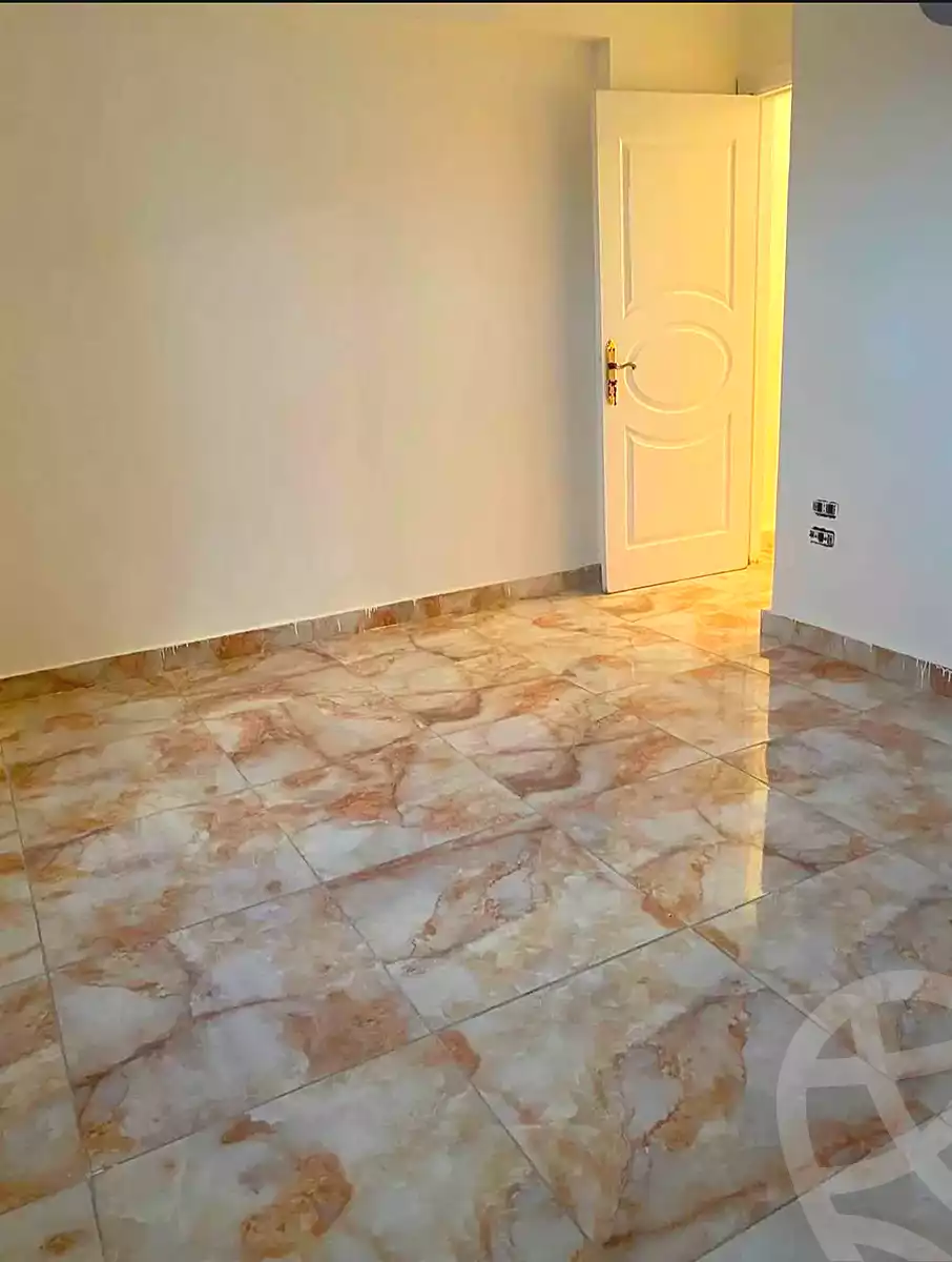 https://aqarmap.com.eg/en/listing/7188567-for-sale-alexandria-sydy-bshr-sydy-bshr-bhry-shr-lsg-mhmd-bd-lslm