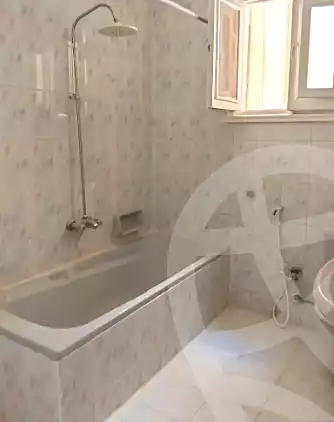 https://aqarmap.com.eg/en/listing/7188643-for-sale-alexandria-al-agamy-el-hanouvel