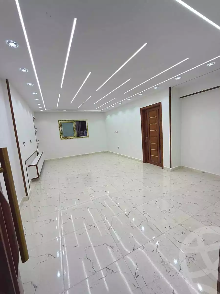 https://aqarmap.com.eg/en/listing/7189051-for-sale-alexandria-lsywf-el-falki