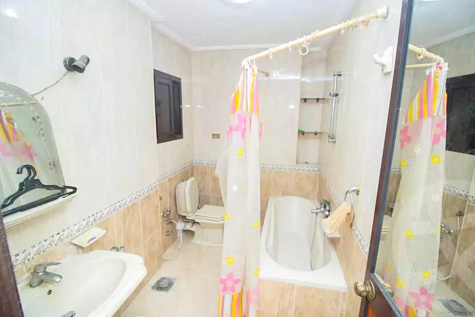 https://aqarmap.com.eg/en/listing/7189224-for-rent-alexandria-moharram-bey