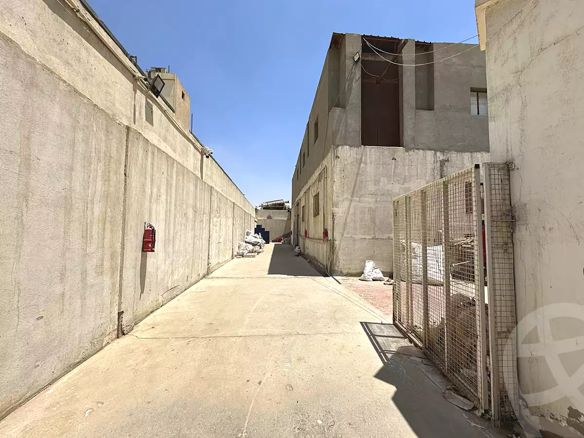 https://aqarmap.com.eg/ar/listing/7189388-for-rent-cairo-6th-of-october-el-mantqa-el-snaaaya-industrial-zone-3