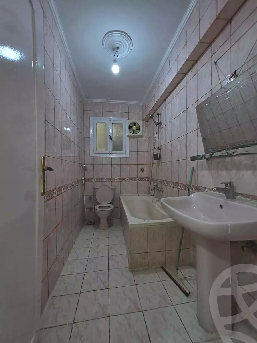 https://aqarmap.com.eg/ar/listing/7189503-for-sale-alexandria-el-asafra-l-sfr-bhry