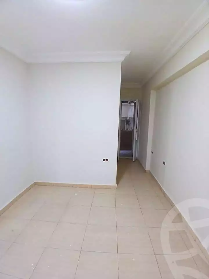 https://aqarmap.com.eg/ar/listing/7189829-for-sale-alexandria-sydy-bshr-sydy-bshr-bhry-gamal-abd-el-nasir-st