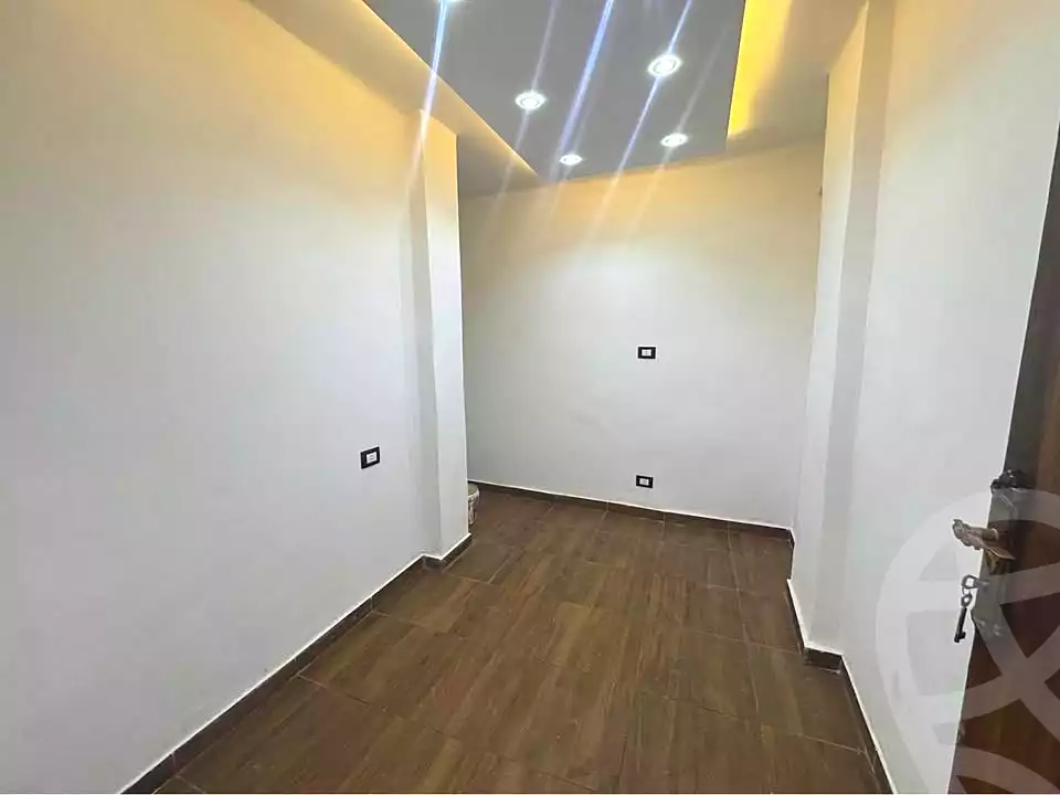 https://aqarmap.com.eg/ar/listing/7189837-for-sale-alexandria-sydy-bshr-sydy-bshr-bhry