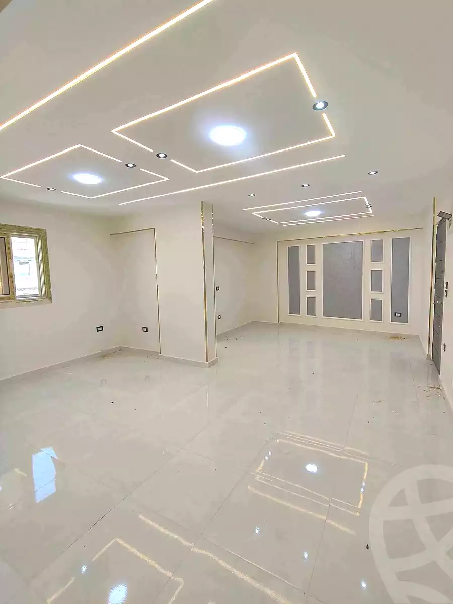 https://aqarmap.com.eg/ar/listing/7189849-for-sale-alexandria-miami-mahmoud-el-isawy-st