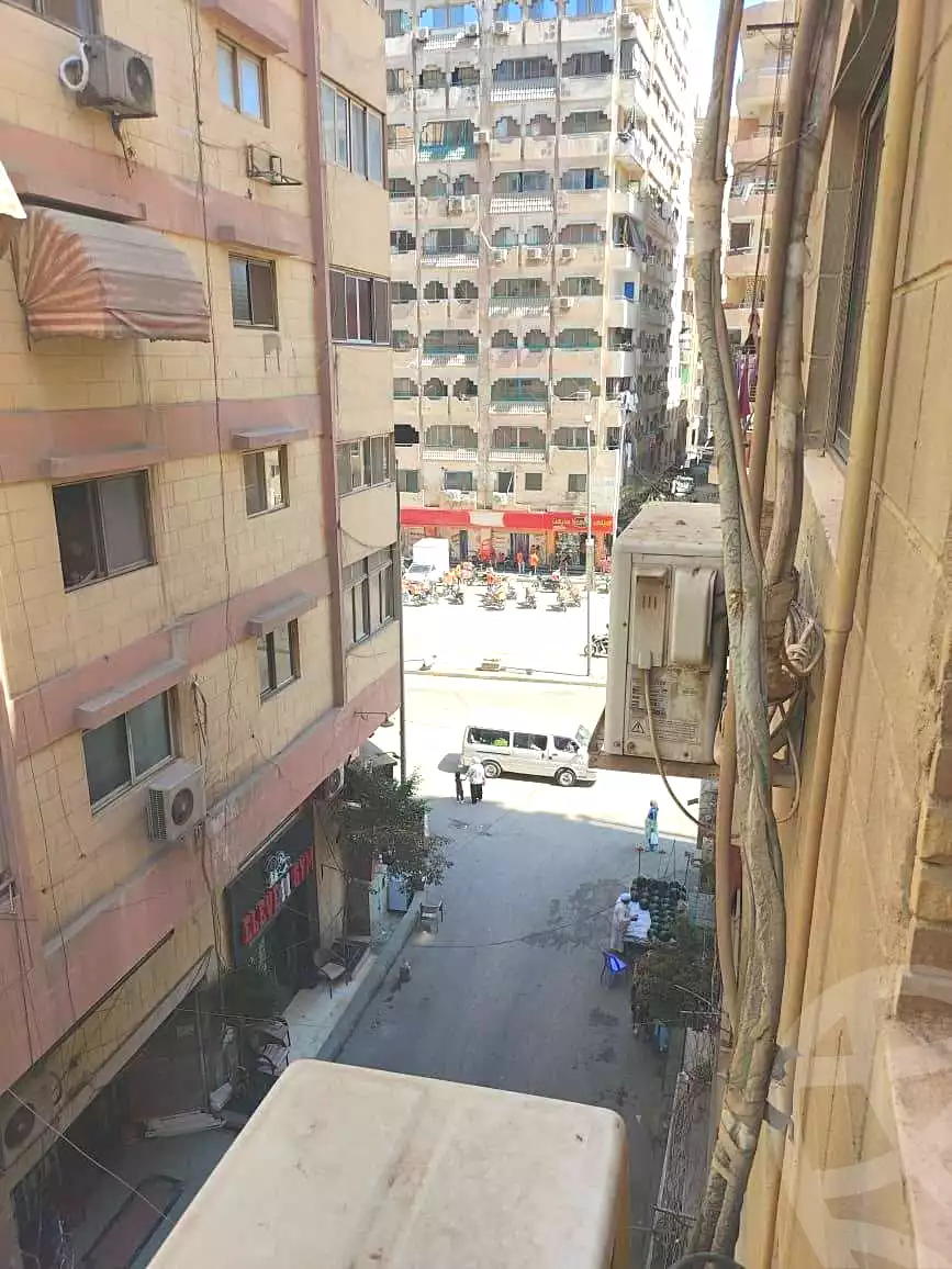 https://aqarmap.com.eg/ar/listing/7189902-for-sale-cairo-el-haram-shareaa-khatem-el-morsalen