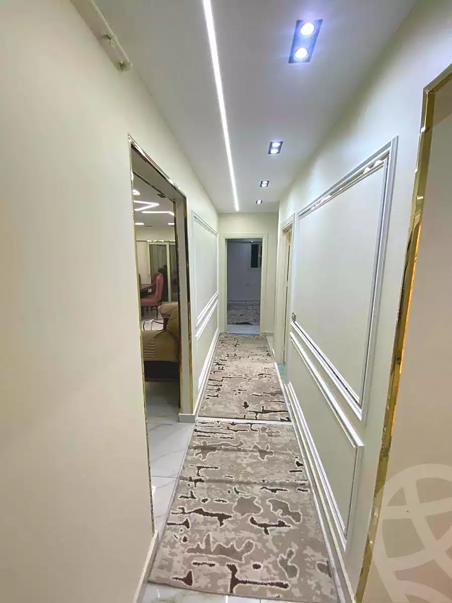 https://aqarmap.com.eg/ar/listing/7190084-for-sale-alexandria-el-asafra-l-sfr-bhry