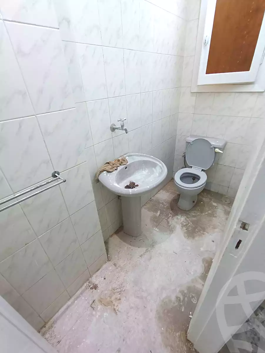 https://aqarmap.com.eg/ar/listing/7190087-for-sale-alexandria-sydy-bshr-sydy-bshr-bhry