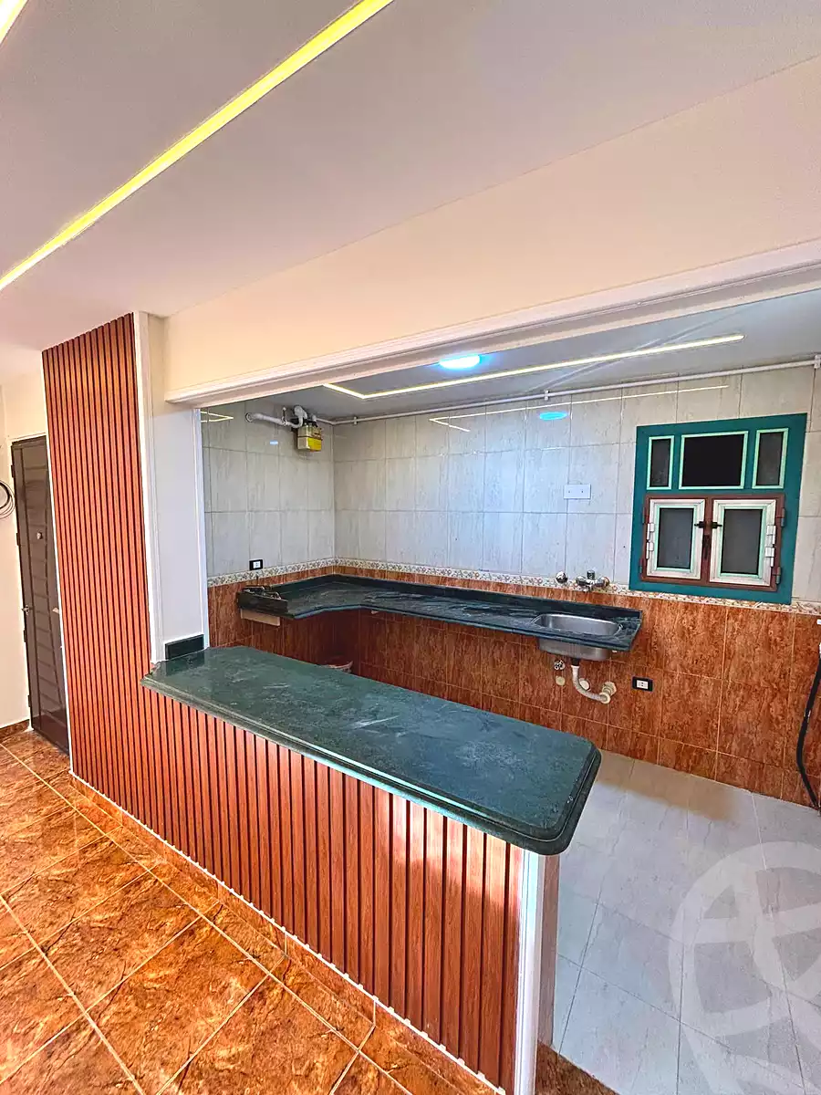 https://aqarmap.com.eg/ar/listing/7190197-for-sale-alexandria-sydy-bshr-sydy-bshr-bhry-shr-mhmwd-l-yswy