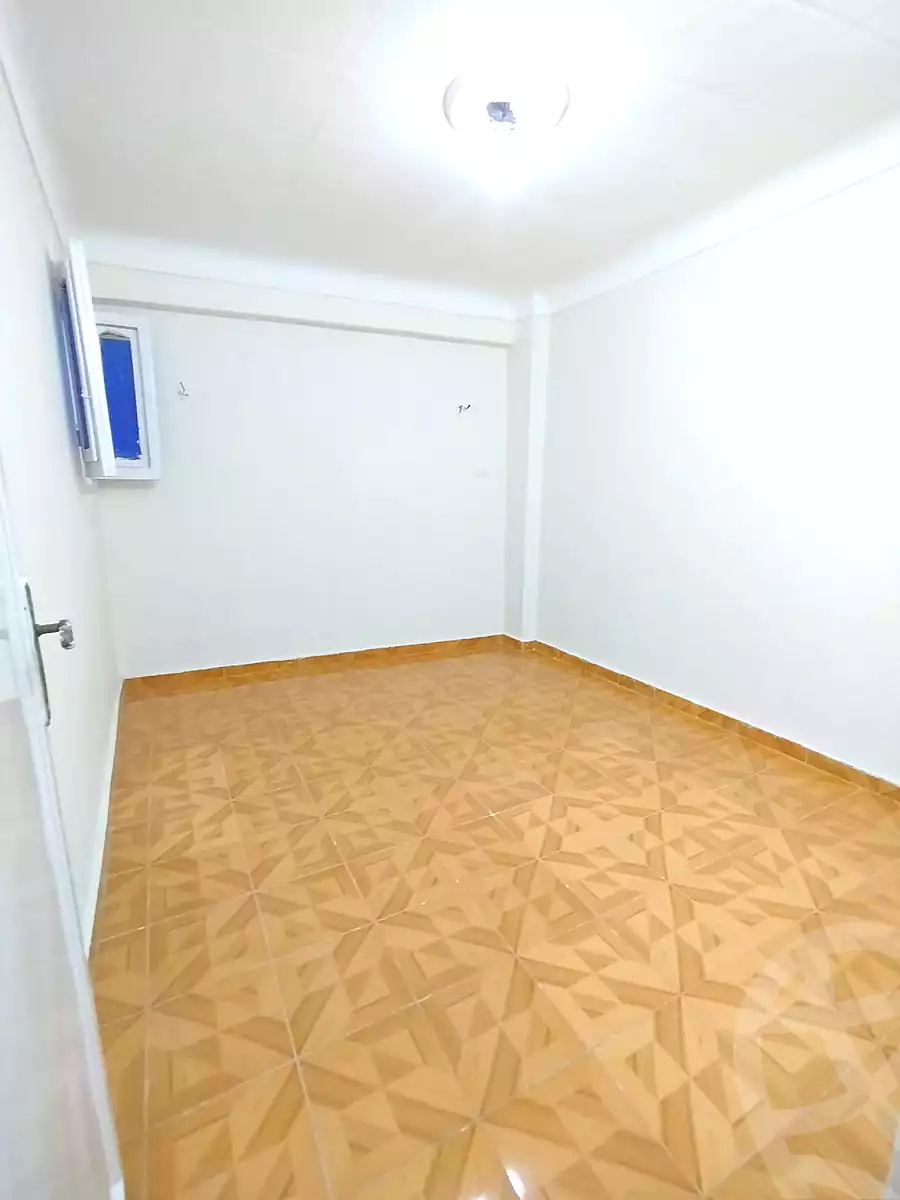 https://aqarmap.com.eg/ar/listing/7190272-for-sale-alexandria-lsywf-el-falki