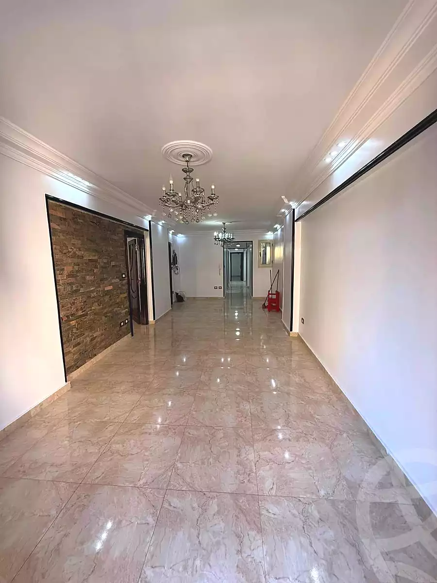 https://aqarmap.com.eg/en/listing/7190284-for-sale-alexandria-el-mandara-alex-el-mandara-bahri