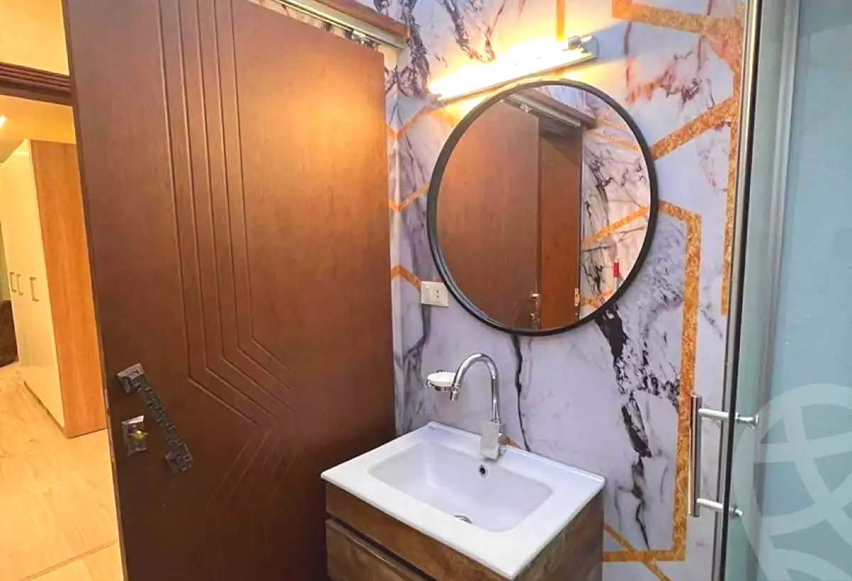 3 BR Apartment in Bleu Vert, photo 11 of 15
