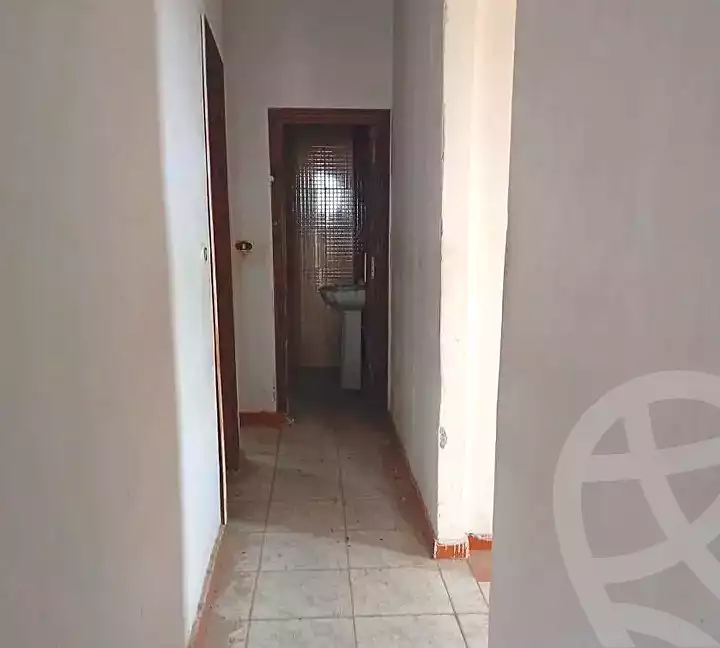 https://aqarmap.com.eg/en/listing/7190359-for-sale-alexandria-sydy-bshr-shr-mlk-hfny