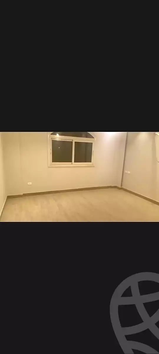 https://aqarmap.com.eg/ar/listing/7190461-for-sale-cairo-new-cairo-south-investors-mohammed-nagib-axis-st