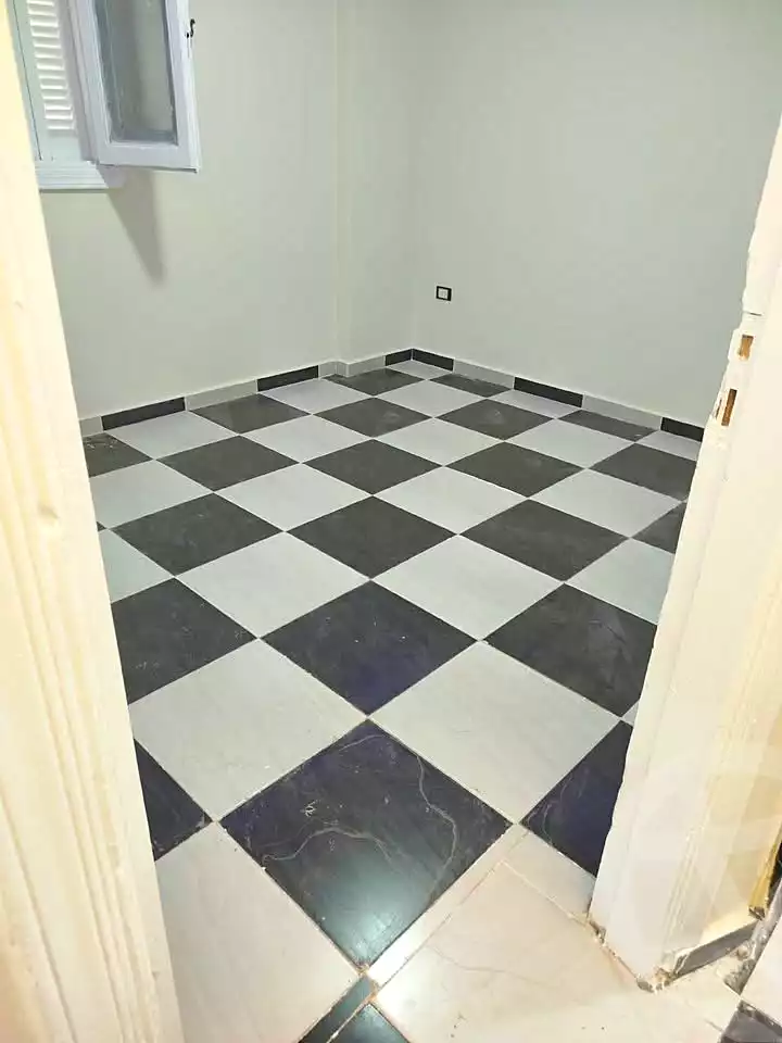 https://aqarmap.com.eg/ar/listing/7190511-for-sale-alexandria-al-agamy-bw-ywsf