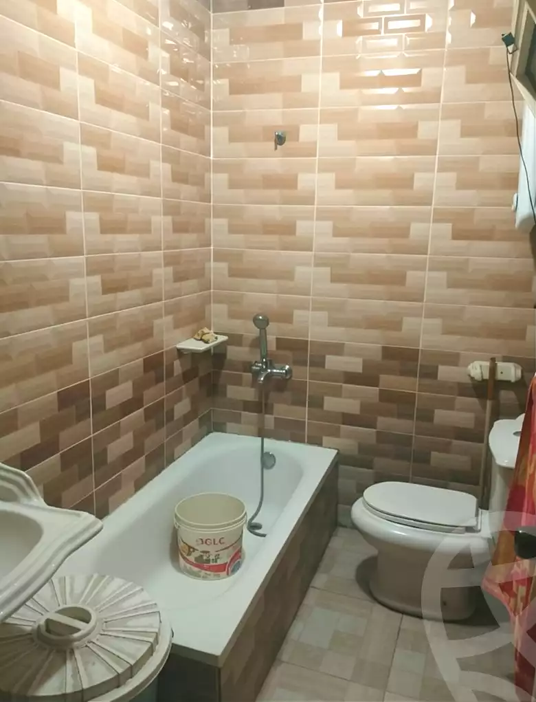 https://aqarmap.com.eg/ar/listing/7189151-for-sale-cairo-faisal-kafr-tohormos-queen-nazli-st