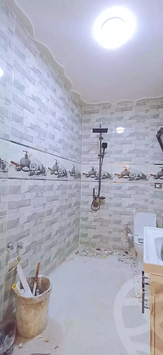 https://aqarmap.com.eg/en/listing/7190814-for-sale-alexandria-al-agamy-lbytsh-mecca-st