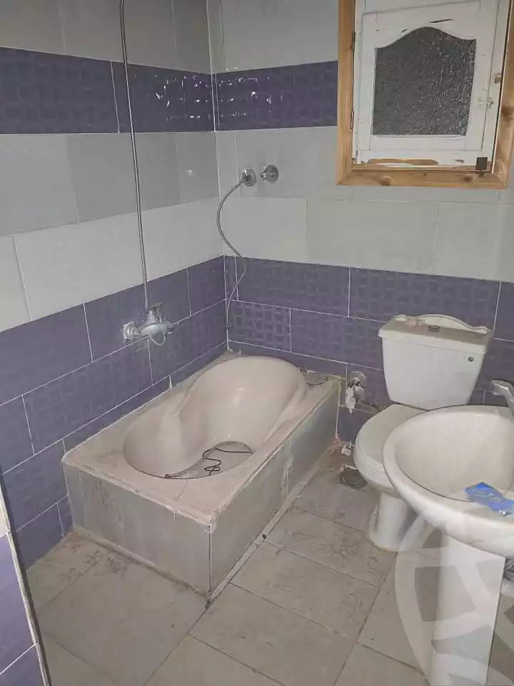 https://aqarmap.com.eg/en/listing/7191311-for-sale-alexandria-al-agamy-el-hanouvel-kasr-al-quiri-st-1