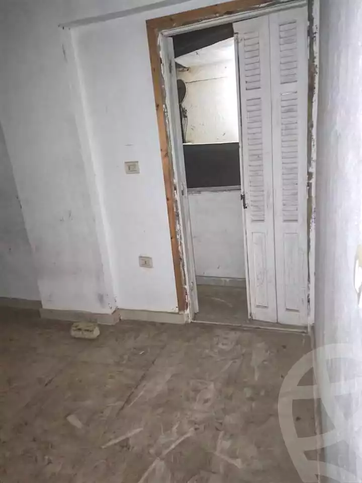 https://aqarmap.com.eg/en/listing/7191311-for-sale-alexandria-al-agamy-el-hanouvel-kasr-al-quiri-st-1