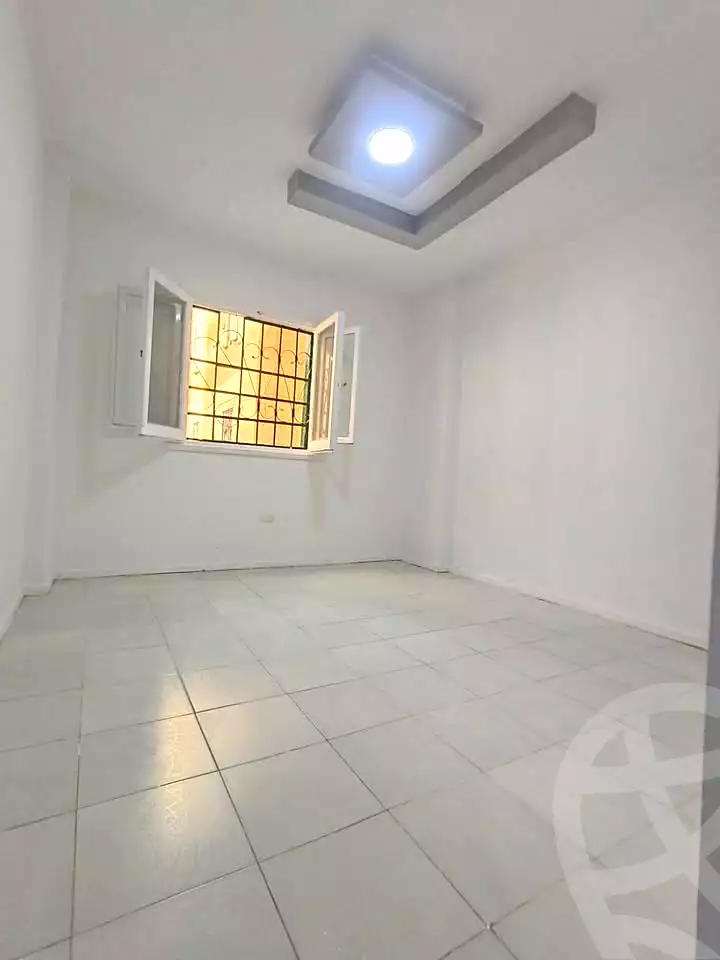 https://aqarmap.com.eg/ar/listing/7191330-for-sale-alexandria-al-agamy-shataa-el-nakheel