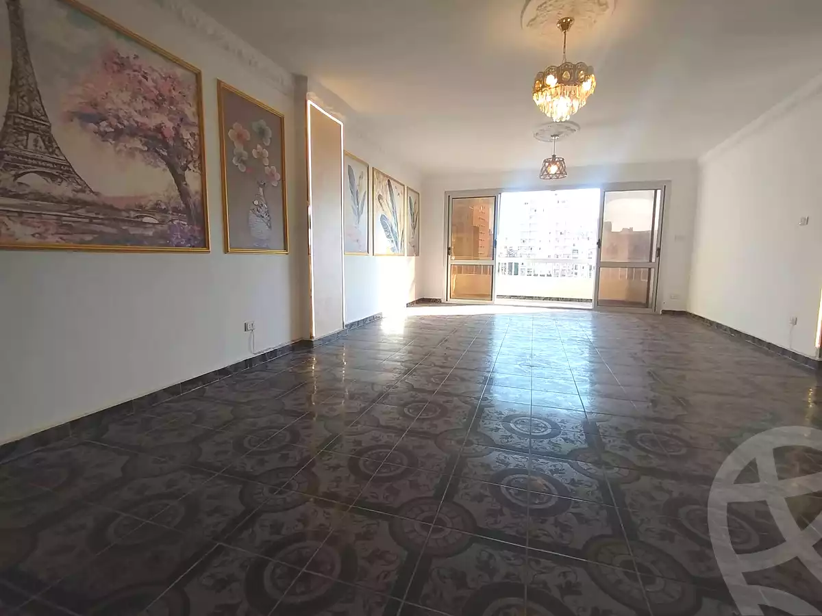 https://aqarmap.com.eg/en/listing/7191420-for-sale-alexandria-al-agamy-el-hanouvel-el-zahraa-city-st