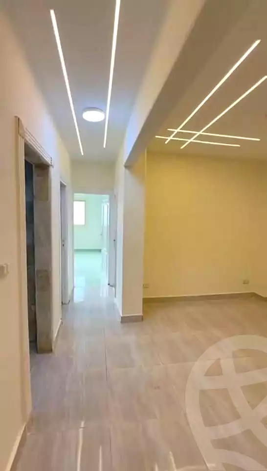 https://aqarmap.com.eg/ar/listing/7191494-for-sale-alexandria-sydy-bshr-sydy-bshr-bhry-shr-mhmwd-l-yswy
