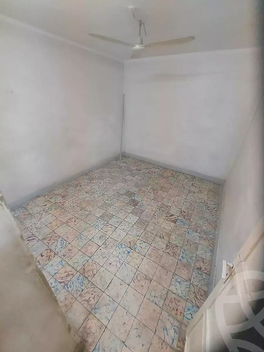 https://aqarmap.com.eg/ar/listing/7191606-for-sale-cairo-helwan-sherif-st