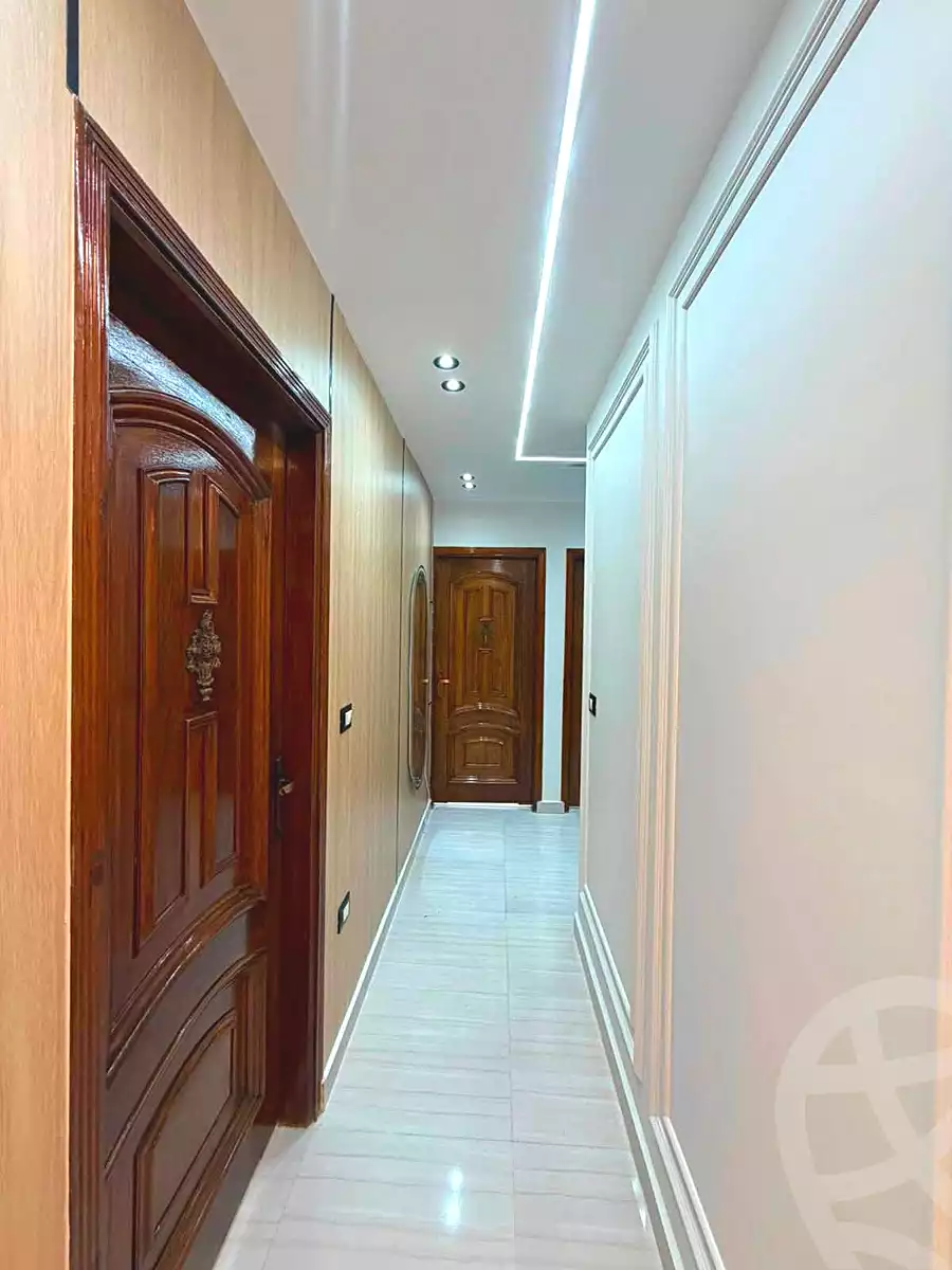 https://aqarmap.com.eg/ar/listing/7191649-for-sale-alexandria-al-agamy-lbytsh-shahr-al-assal-st