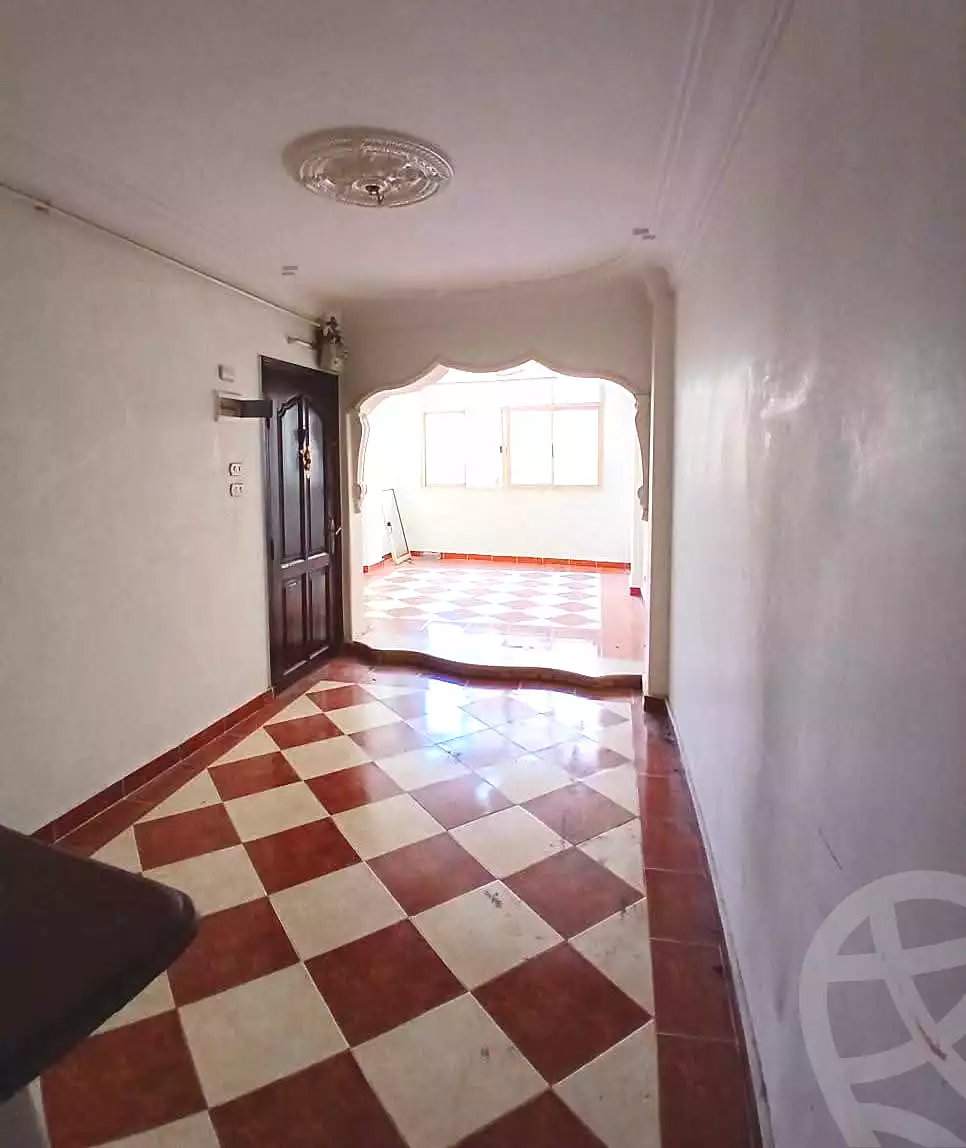 https://aqarmap.com.eg/en/listing/7191853-for-sale-alexandria-lsywf-el-falki
