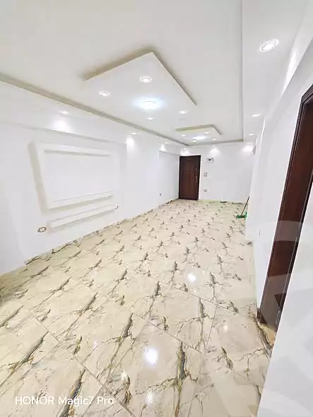 https://aqarmap.com.eg/ar/listing/7191912-for-sale-alexandria-lsywf-el-falki
