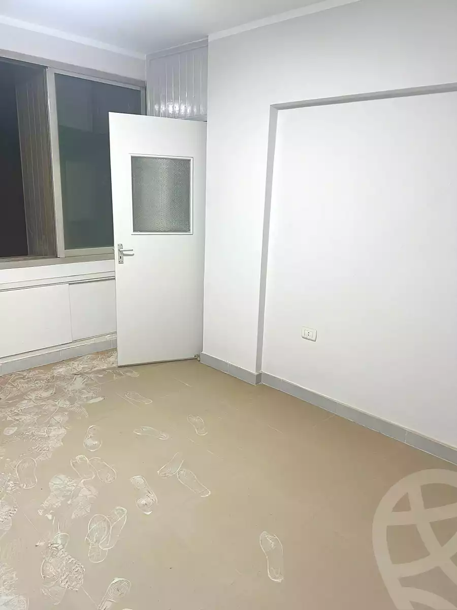 https://aqarmap.com.eg/en/listing/7191952-for-sale-cairo-al-zamalek-shr-hmd-hshmt