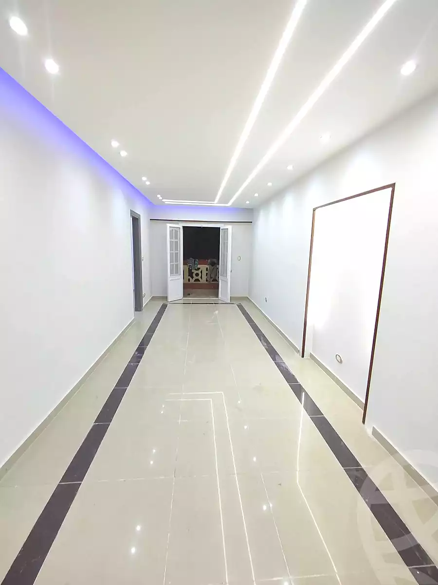 https://aqarmap.com.eg/en/listing/7191975-for-sale-alexandria-lsywf-el-falki
