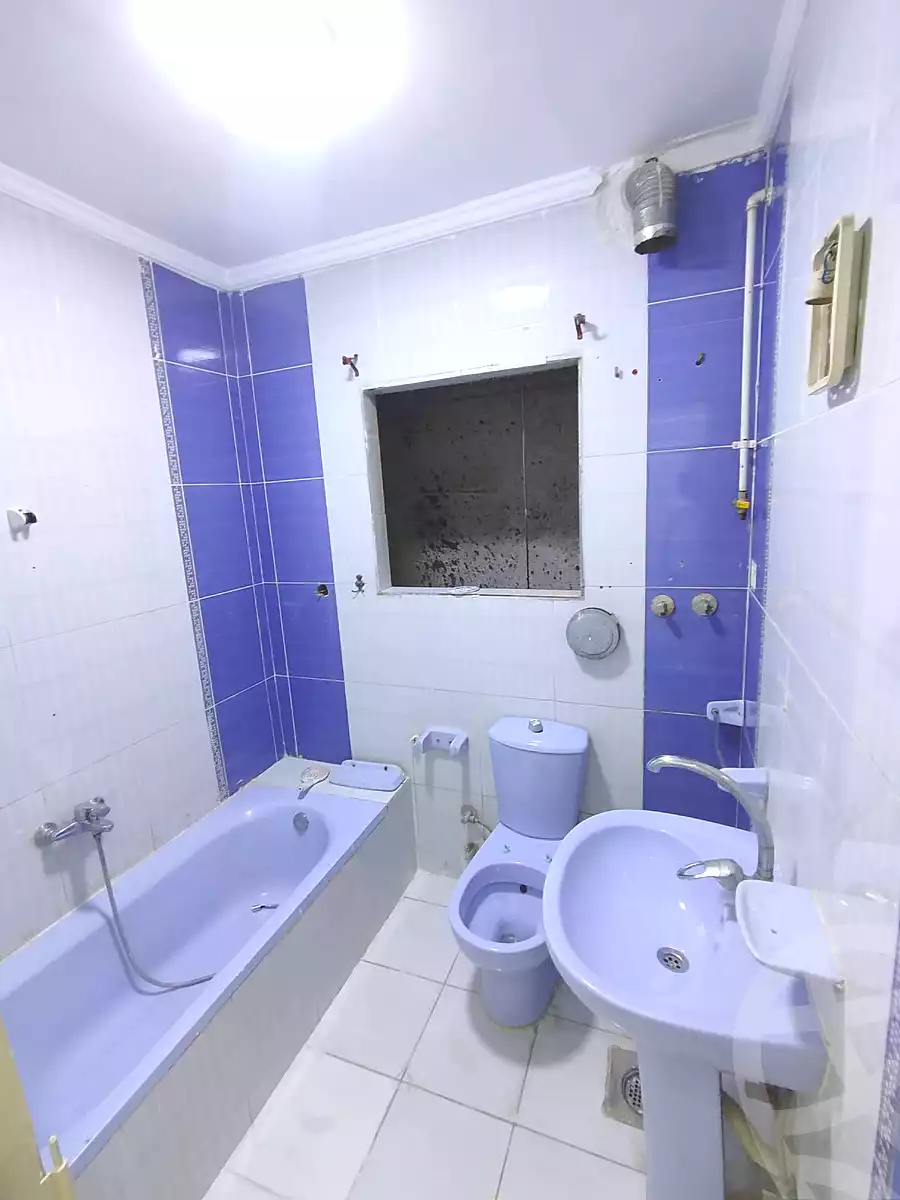 https://aqarmap.com.eg/en/listing/7191975-for-sale-alexandria-lsywf-el-falki