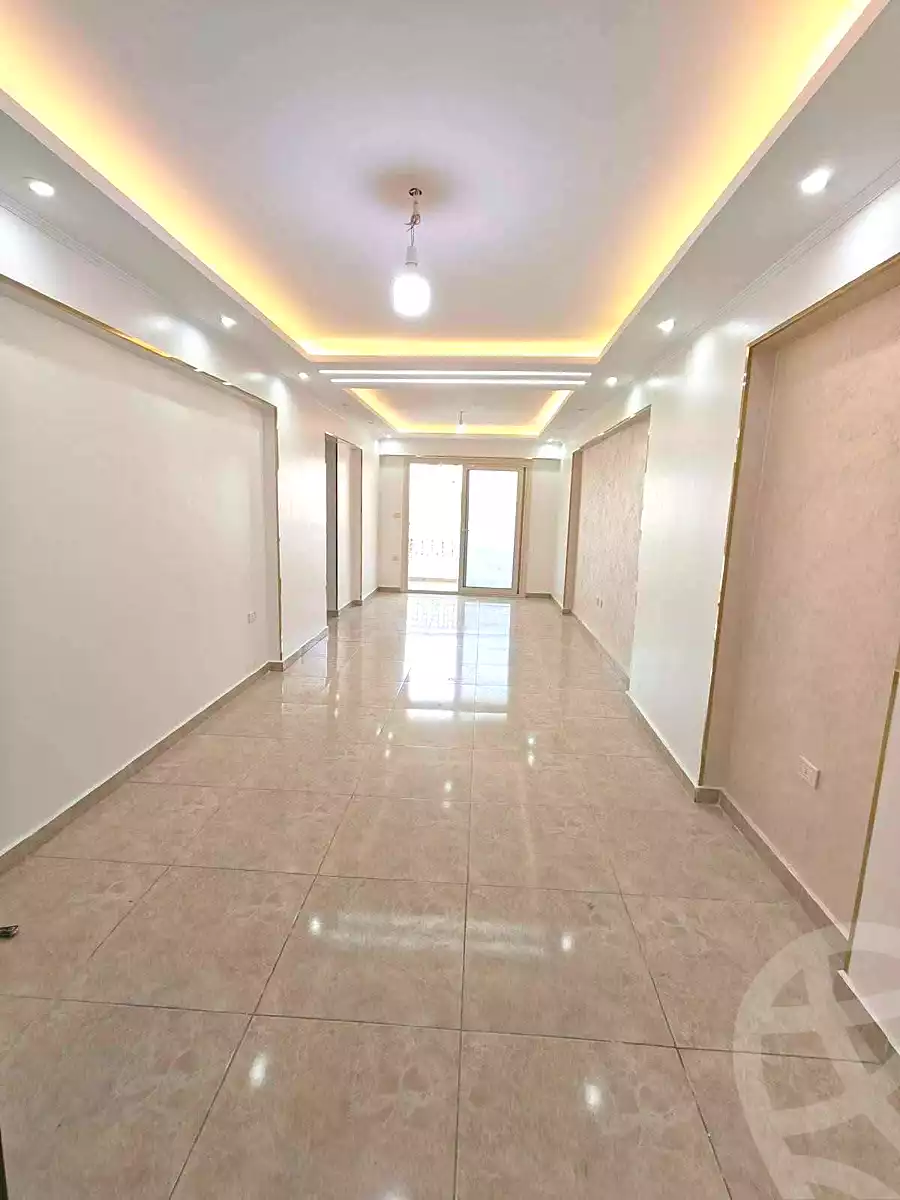 https://aqarmap.com.eg/ar/listing/7191992-for-sale-alexandria-el-asafra-l-sfr-bhry