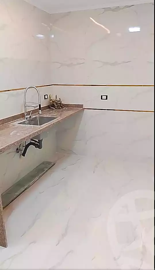 https://aqarmap.com.eg/en/listing/7192090-for-sale-alexandria-miami-mahmoud-el-isawy-st