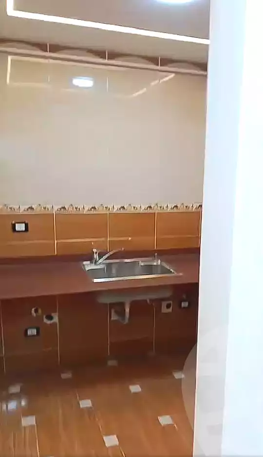 https://aqarmap.com.eg/ar/listing/7192103-for-sale-alexandria-miami-mahmoud-el-isawy-st