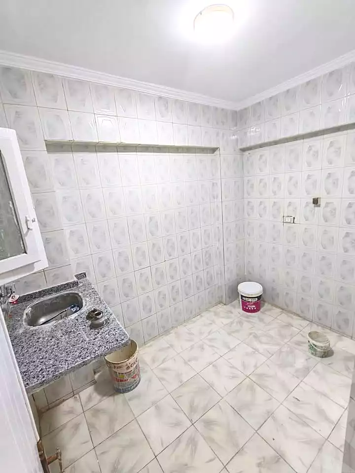 https://aqarmap.com.eg/en/listing/7192279-for-sale-alexandria-al-agamy-el-hanouvel-gabir-hafez-st
