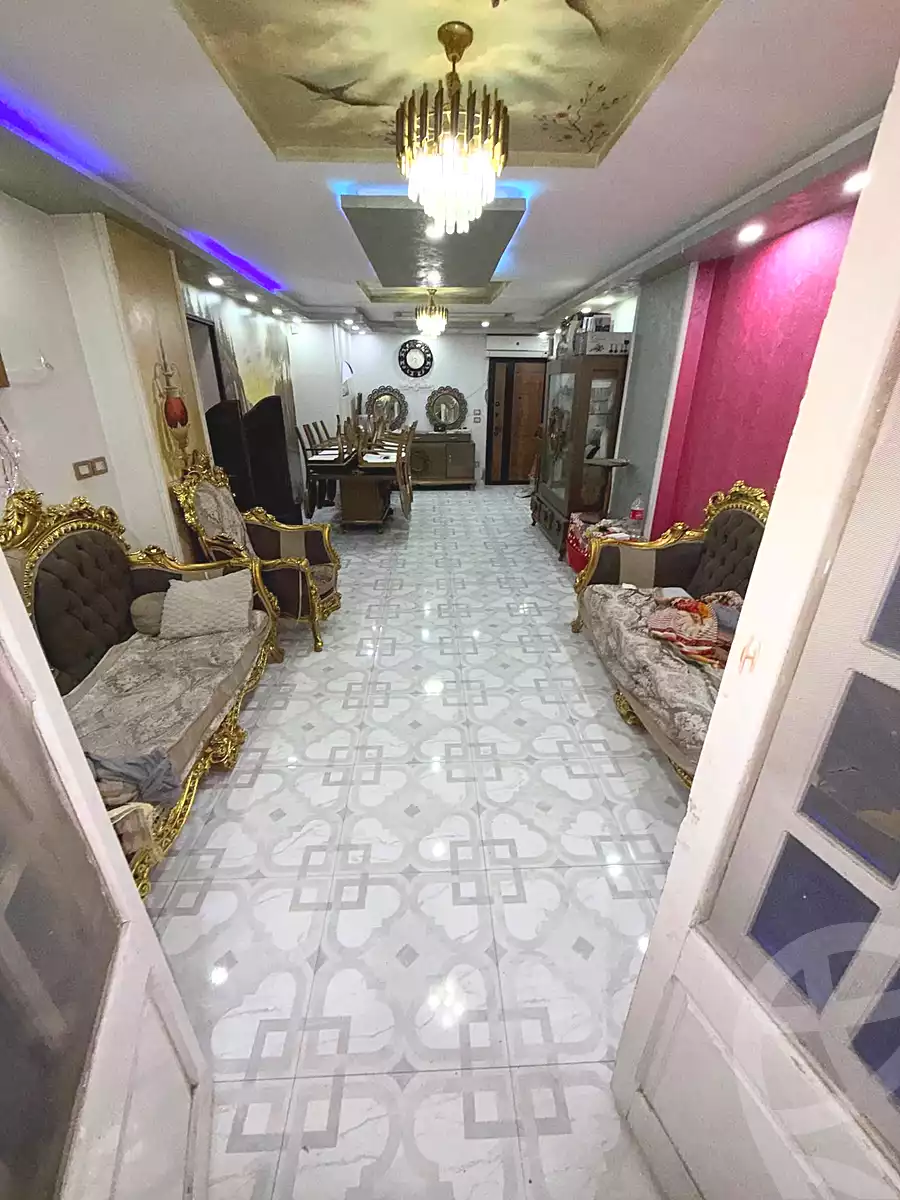 https://aqarmap.com.eg/en/listing/7192304-for-sale-alexandria-lsywf-al-saaeh-sq