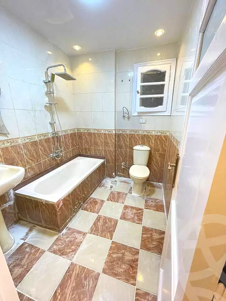 https://aqarmap.com.eg/en/listing/7192444-for-sale-alexandria-sydy-bshr-sydy-bshr-bhry-gamal-abd-el-nasir-st