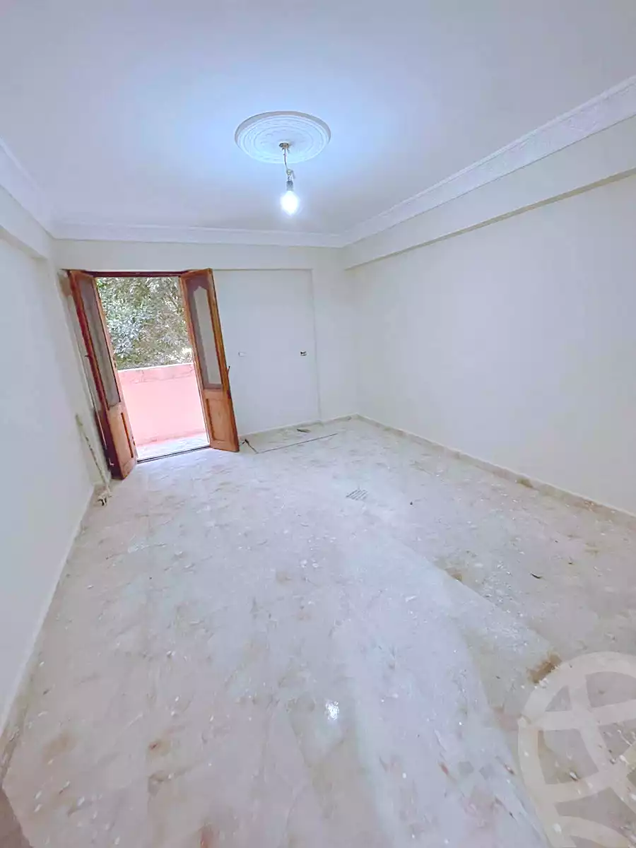 https://aqarmap.com.eg/ar/listing/7192763-for-sale-alexandria-al-agamy-lbytsh-qased-kareem-st