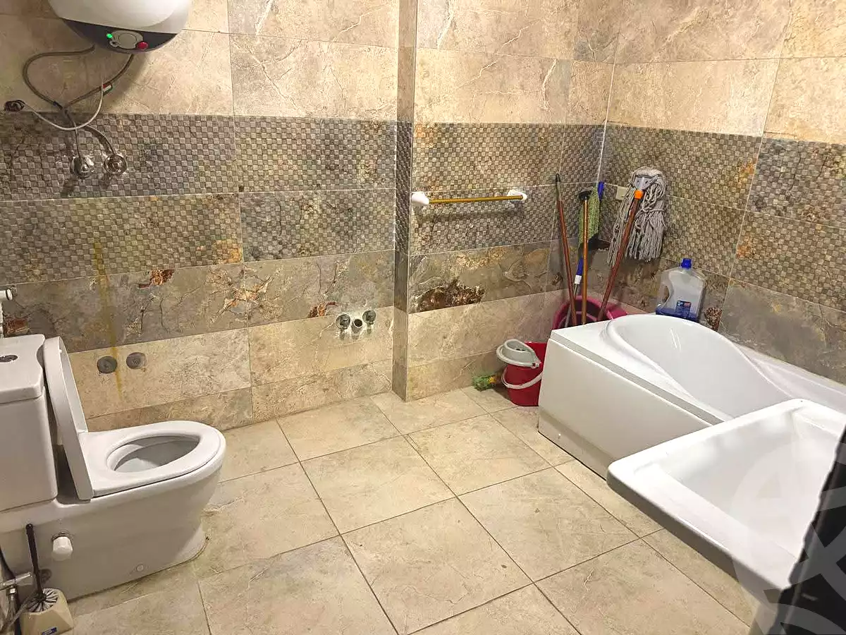 https://aqarmap.com.eg/en/listing/7192803-for-sale-cairo-faisal-el-matbeaa-amr-ibn-al-aas-st