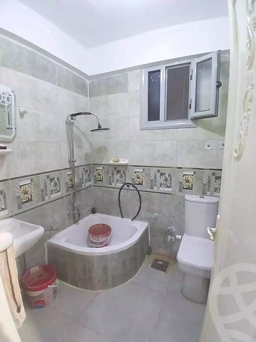 https://aqarmap.com.eg/en/listing/7192834-for-sale-alexandria-al-agamy-el-hanouvel